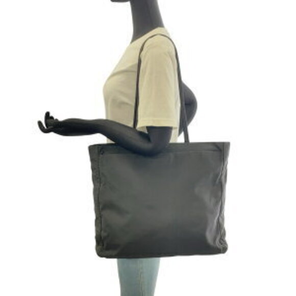 Prada Tessuto triangular logo plate black nylon shoulder bag - Picture 6 of 10